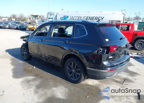 2024 Volkswagen Tiguan 2.0T Se/2.0T Wolfsburg Edition z USA, uszkodzony, nr VIN 3VVMB7AX4RM119973